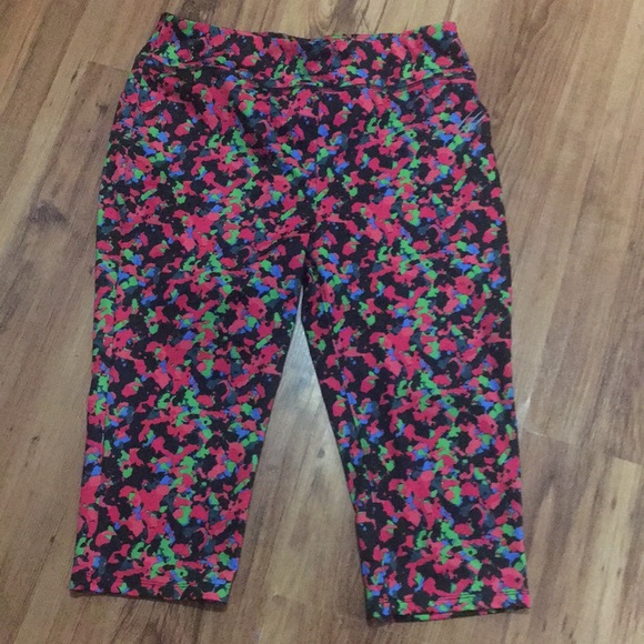 Gym set top xl bottoms L - Picture 4 of 5